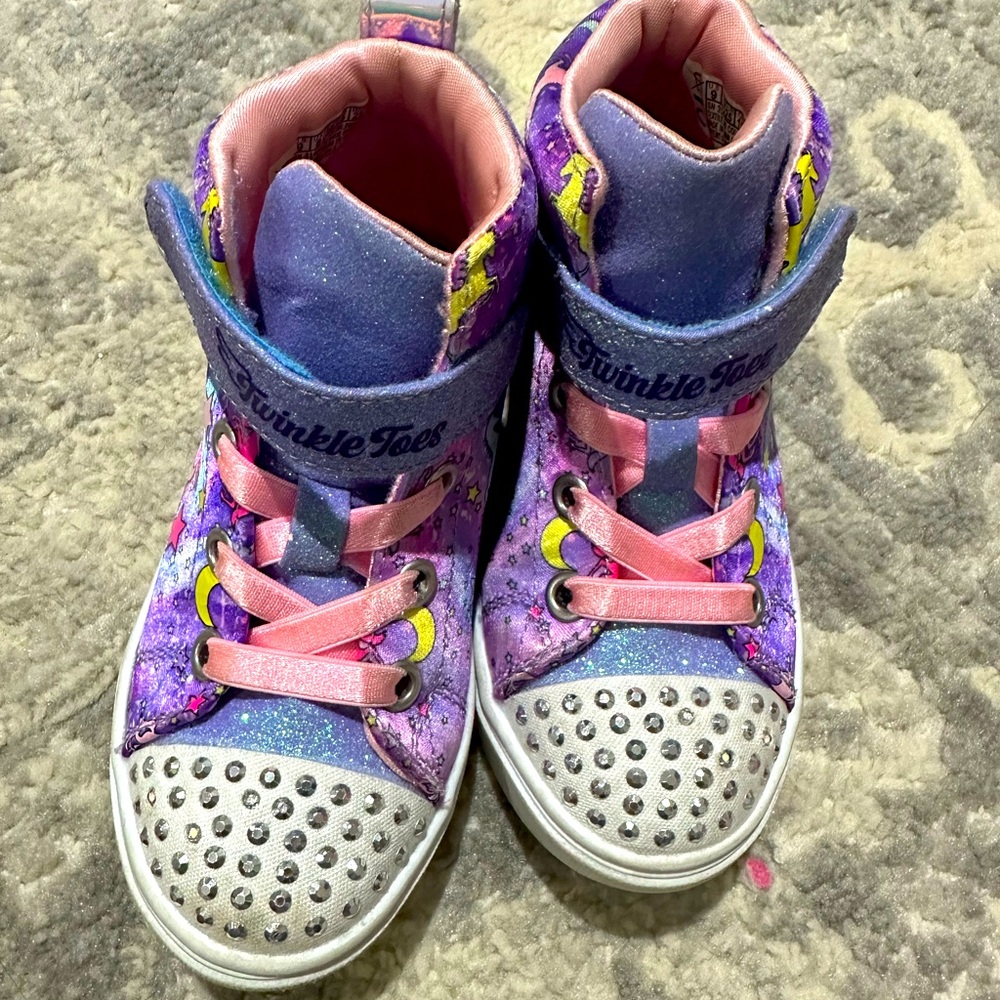 Sketchers twinkle toes sneakers.
